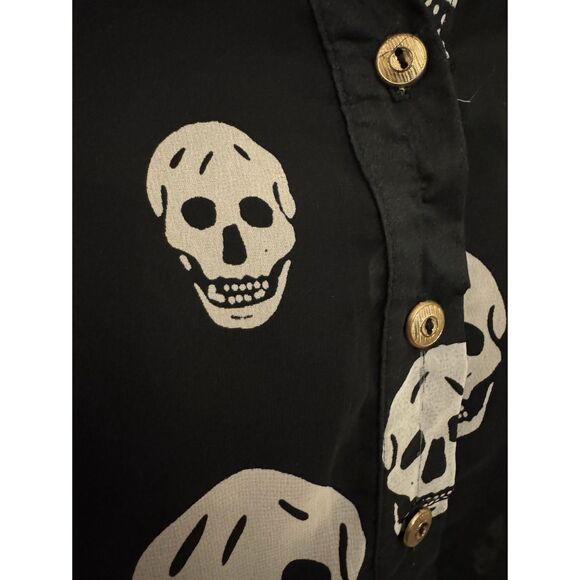 Mona B Sheer Skull Print Button Down Hi Lo Top- Sz M - Picture 5 of 10